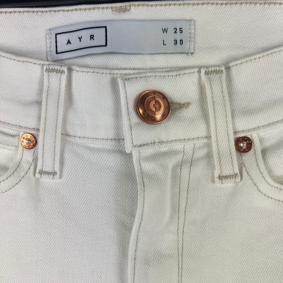 AYR WHITE JEANS - Picture 7 of 7